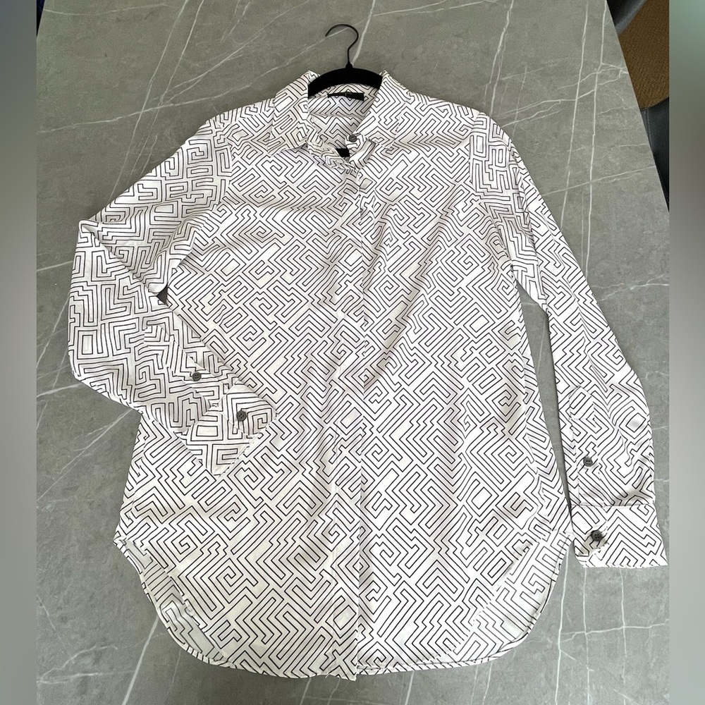 Tahari Button Down Women’s Shirt, Sz. Xs